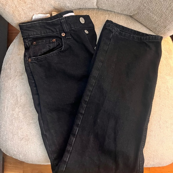 Zara Black Jeans - Picture 1 of 3